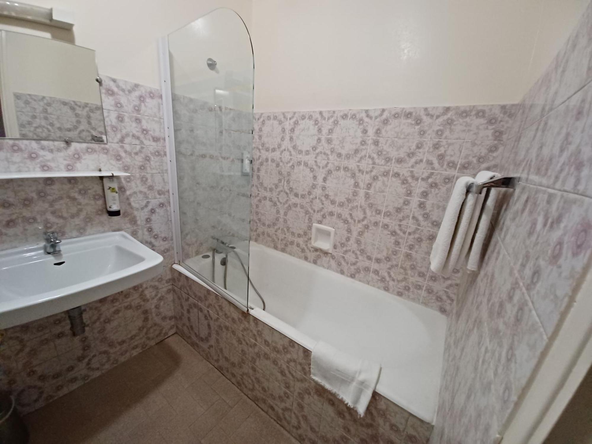 ברז'ול Logis Hotel Du Pont D'Or מראה חיצוני תמונה